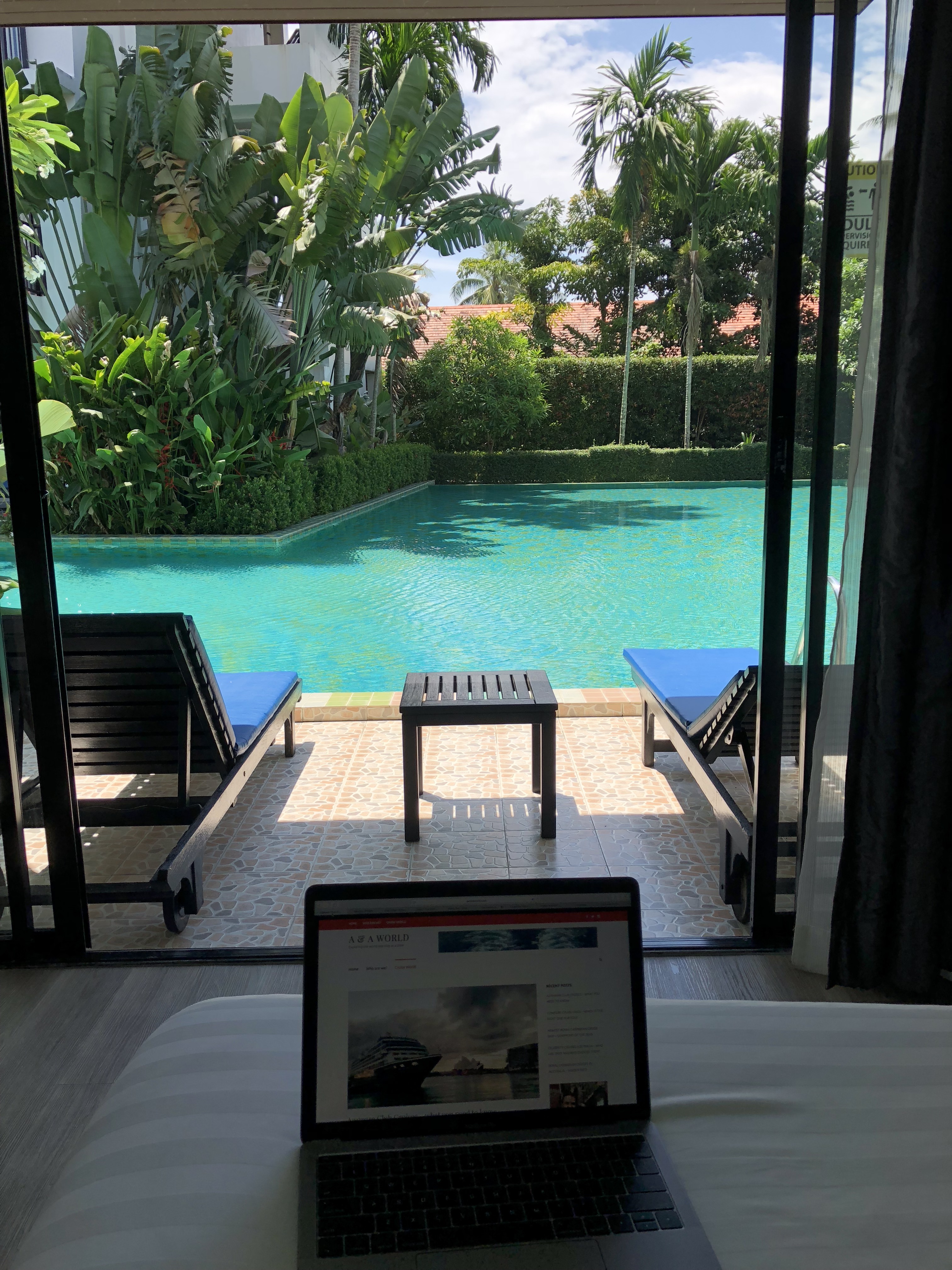 Phuket Hotels Reviews – D’Varee Mai Khao Beach