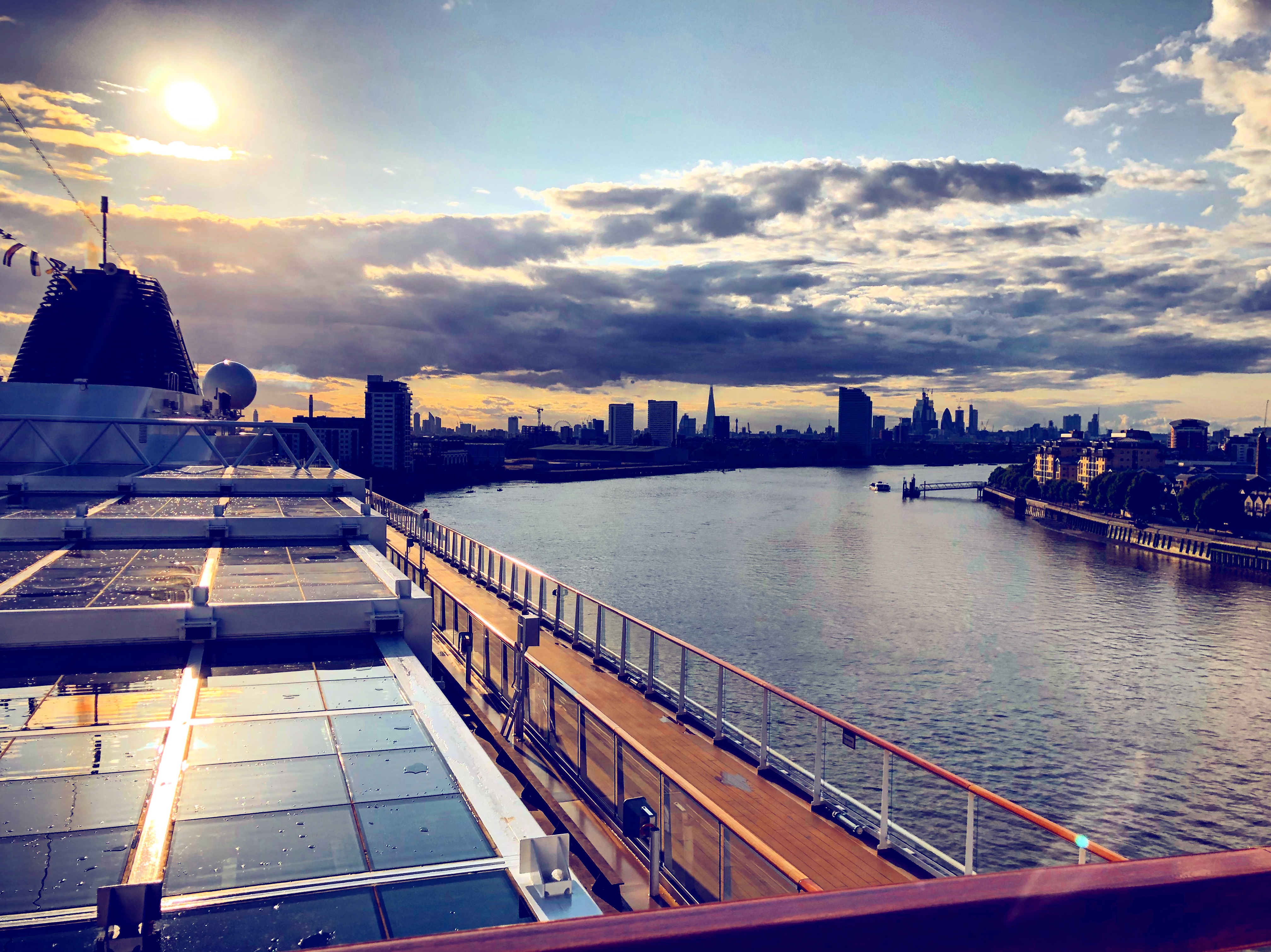 Cruise Travel Blog – returning to Viking Sun in Greenwich